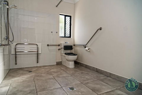 The Cape Gateway Motel - Accommodation Directory 2