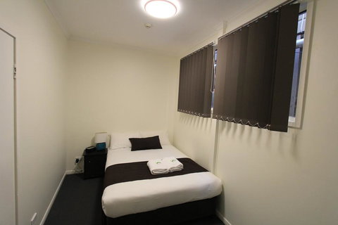 The Cliff House - Accommodation Directory 3