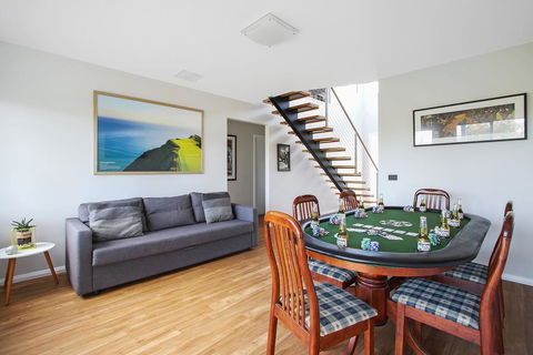 The Clubhouse On Black Bull - Accommodation Directory 3