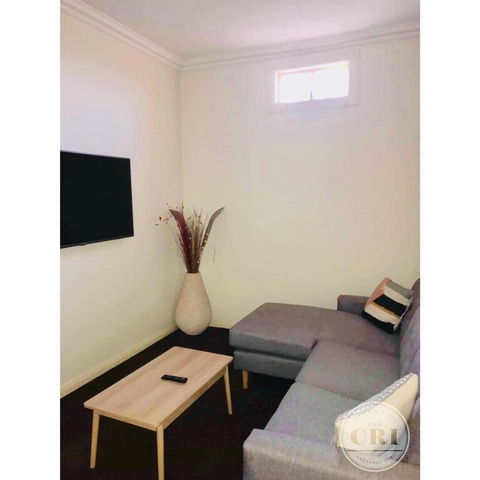 The Cri On Main - Accommodation Directory 3