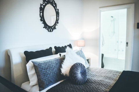 The Deck Quarters - Accommodation Directory 2