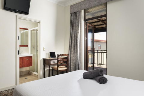 The Esplanade Hotel Port Hedland - Accommodation Directory 3