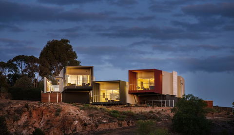 The Frames - Accommodation Directory 2