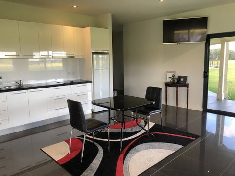 The Glen - Accommodation Directory 3