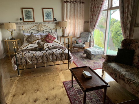 The Goat And Goose Bed & Breakfast - Accommodation Directory 0
