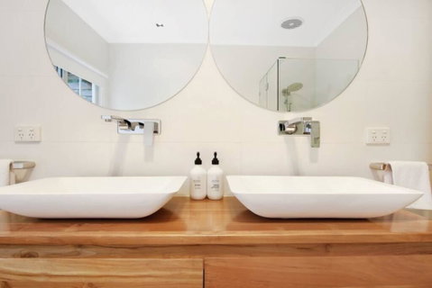 The Grace Bright - Accommodation Directory 2
