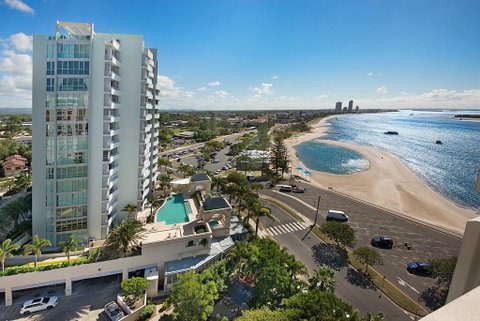 The Grand Apartments - Accommodation Directory 0