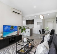 THE HAMILTON I715-L'Abode Accommodation - Accommodation Directory