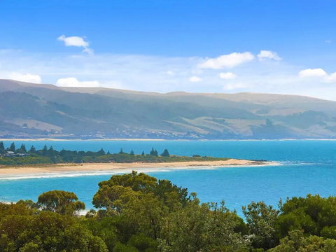 The Hamptons At Marengo - Accommodation Directory 3