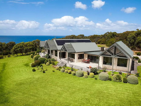 The Hamptons At Marengo - Accommodation Directory 0