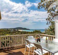 The Headland House - Accommodation Directory