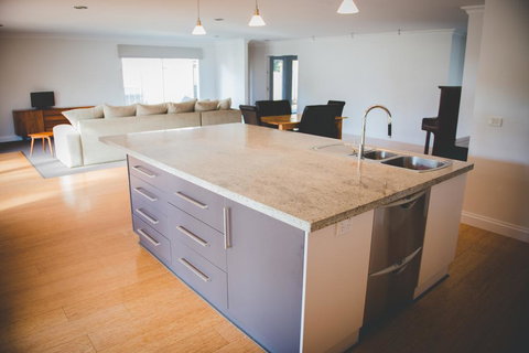 The Hicks - Accommodation Directory 1