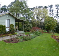 The Little House on The Hill - Accommodation Directory