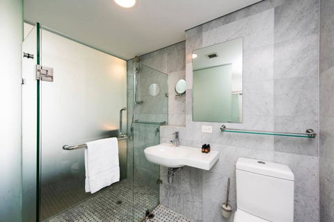 The Nest - Cosy Space On Newcastle Street With Roof Terrace - Accommodation Directory 3