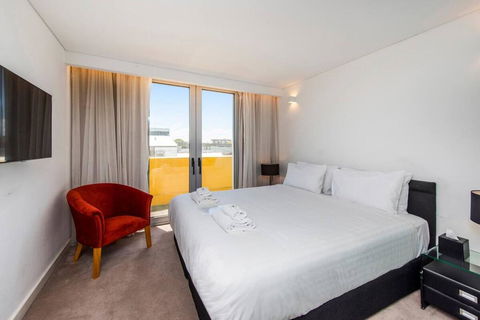 The Nest - Cosy Space On Newcastle Street With Roof Terrace - Accommodation Directory 0