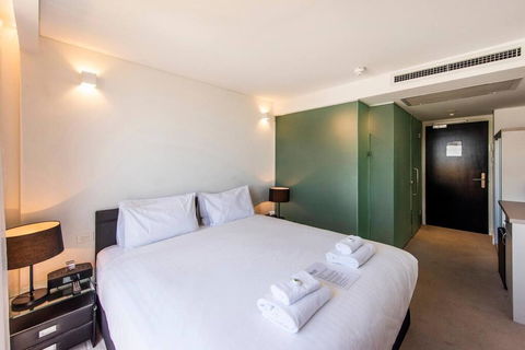 The Nest - Cosy Space On Newcastle Street With Roof Terrace - Accommodation Directory 1