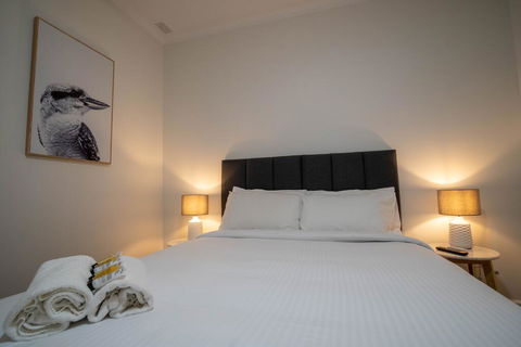 The Platypus Accommodation & Cafe - Accommodation Directory 2