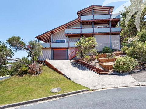 The Pole House - Accommodation Directory 1