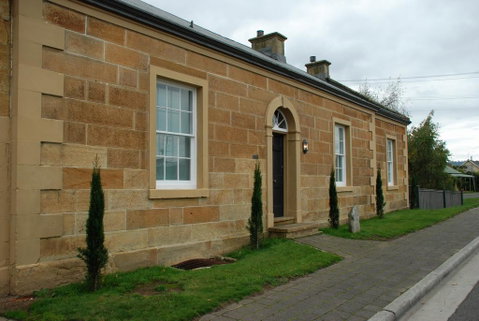 The Red Feather Inn - Accommodation Directory 1
