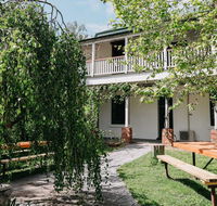 The Robin Hood Inn - Accommodation Directory