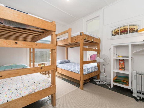 The Rosebud Beach Shack - Accommodation Directory 1
