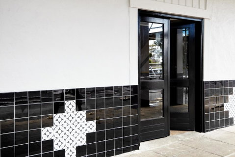 The Royal Hotel, Drouin - Accommodation Directory 3