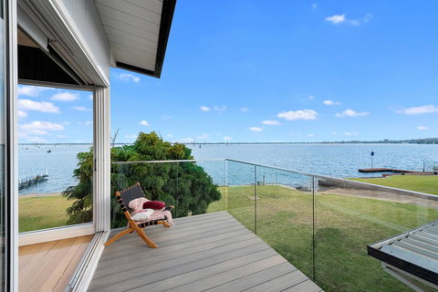The View - Accommodation Directory 1