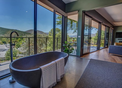 The View Bright - Accommodation Directory 2
