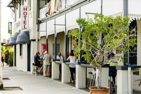 The Waterloo Bay Hotel - Accommodation Directory 1