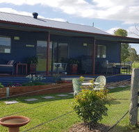 The Wattle Lodge - Accommodation Directory