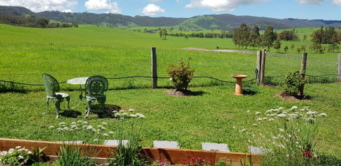 The Wattle Lodge - Accommodation Directory 2