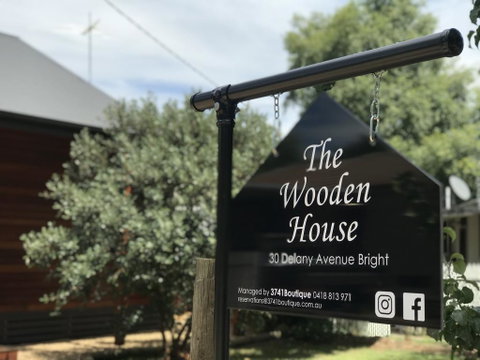The Wooden House At 30 Delany - Accommodation Directory 1