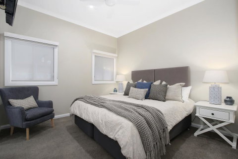 Three Sisters - Accommodation Directory 2