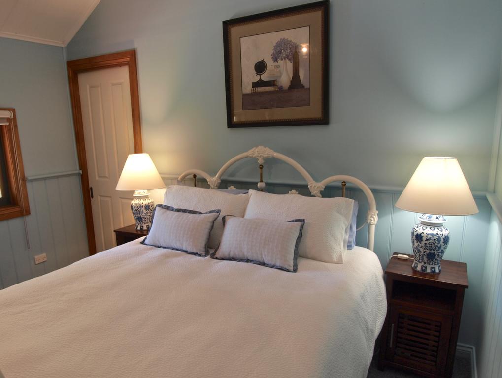 Bright VIC Accommodation Directory