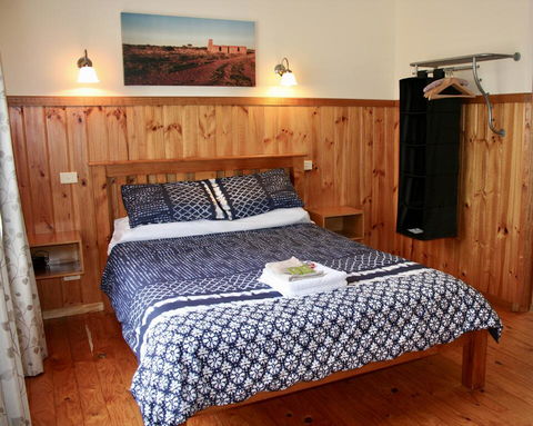 Tindoona Cottages - Accommodation Directory 1