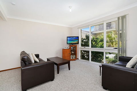Toowoon Bay Townhouse, Unit 6 - Accommodation Directory 1
