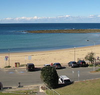Toowoon Beach View 3br Villa 4 just steps to beach with views - Accommodation Directory