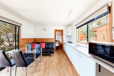 Torquay Foreshore Caravan Park - Accommodation Directory 2