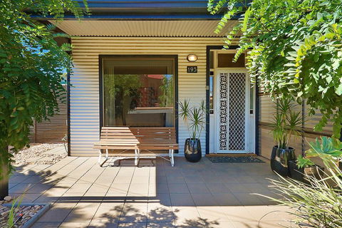 Townhouse 3 - Accommodation Directory 0