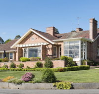 Trevallyn House B  B - Accommodation Directory