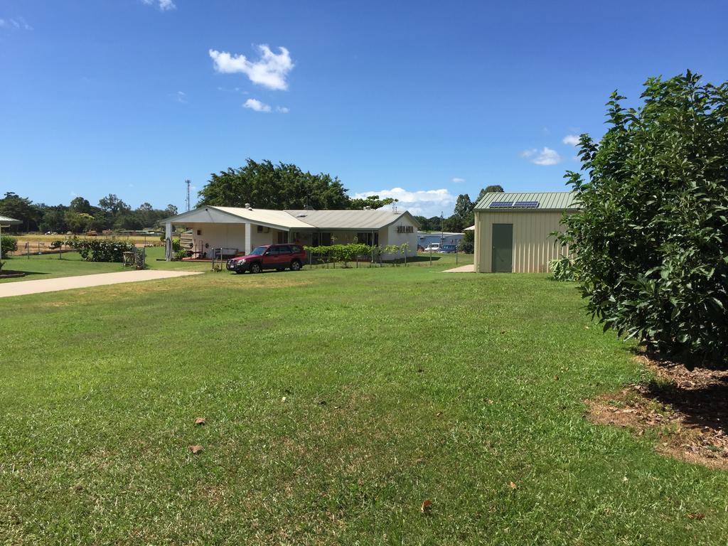 Kamerunga QLD Accommodation Directory