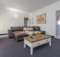 Twelve Errard - Accommodation Directory