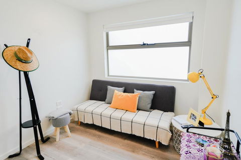 U101 Brunswick Living Brand New Deluxe Balcony Apartment Close To Airport And CBD - Accommodation Directory 1