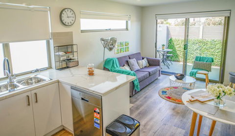 U201 Brunswick Living Brand New Deluxe Balcony Upper Floor Apartment Close To Airport And CBD - Accommodation Directory 0