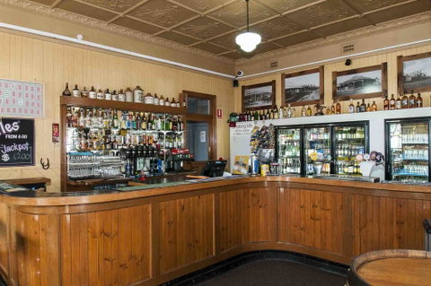 Ulmarra Hotel - Accommodation Directory 2
