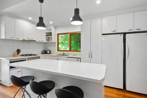 Ultimate Ultimo - Accommodation Directory 2