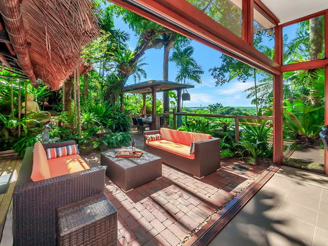Unique, Tropical Rainforest Getaway - Accommodation Directory 0