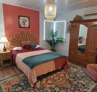 Victoria House - Accommodation Directory