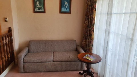 Victoria House Motor Inn - Accommodation Directory 2