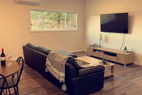 Victoria Valley With A View - Accommodation Directory 0